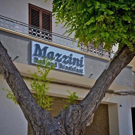 Bed & Breakfast "Mazzini" レヴェラーノ エクステリア 写真