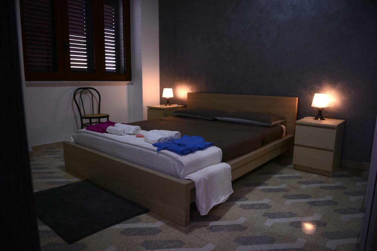 Bed & Breakfast "Mazzini" レヴェラーノ エクステリア 写真