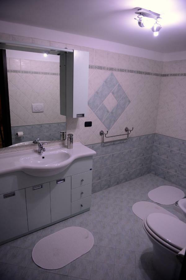Bed & Breakfast "Mazzini" レヴェラーノ エクステリア 写真